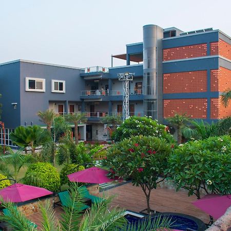 Krishna Riverside Resort Vasad المظهر الخارجي الصورة