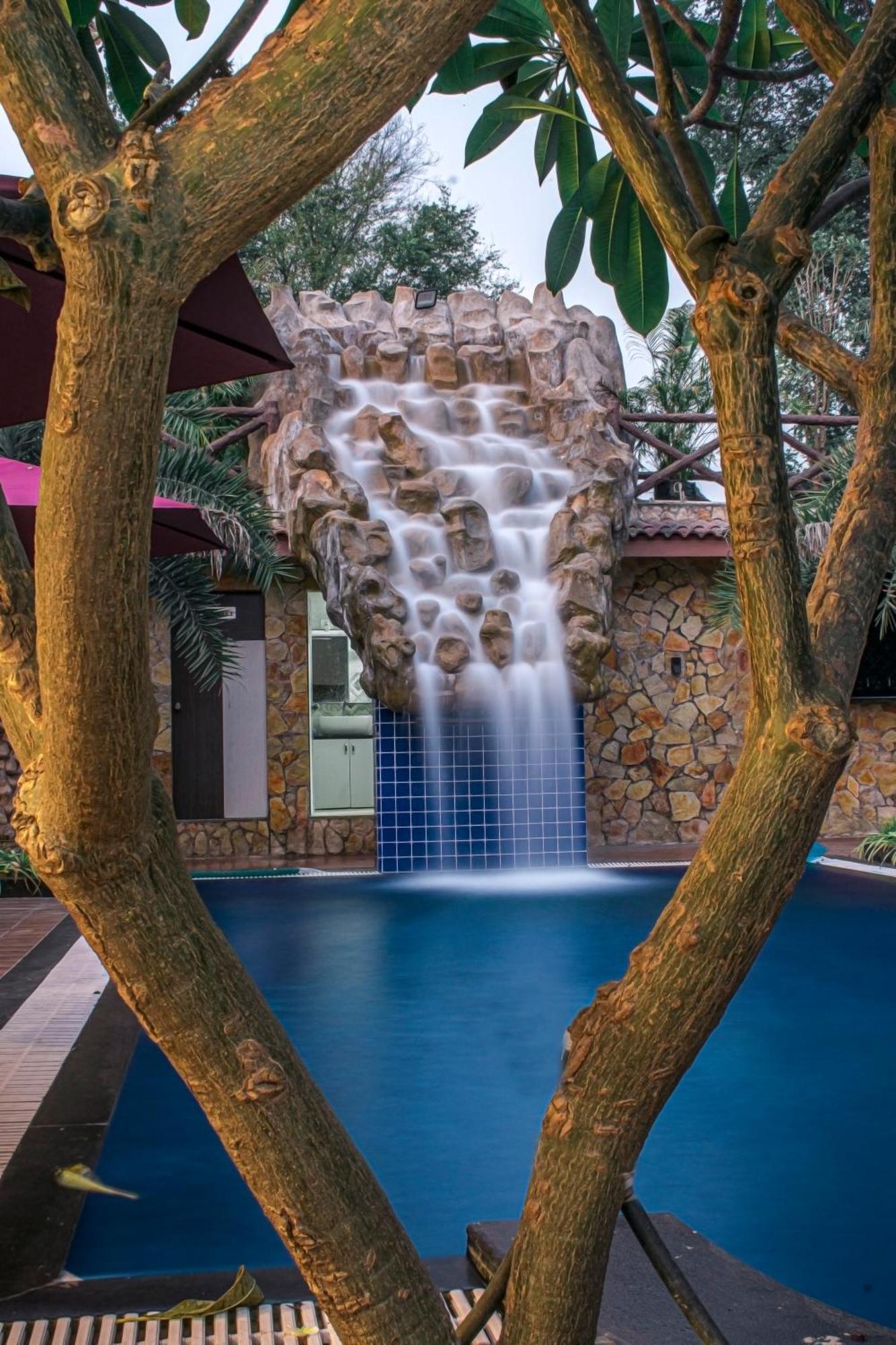 Krishna Riverside Resort Vasad المظهر الخارجي الصورة