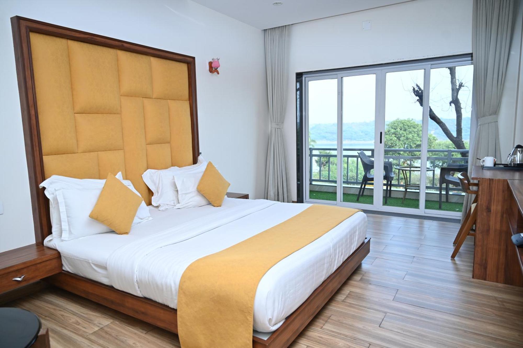 Krishna Riverside Resort Vasad المظهر الخارجي الصورة