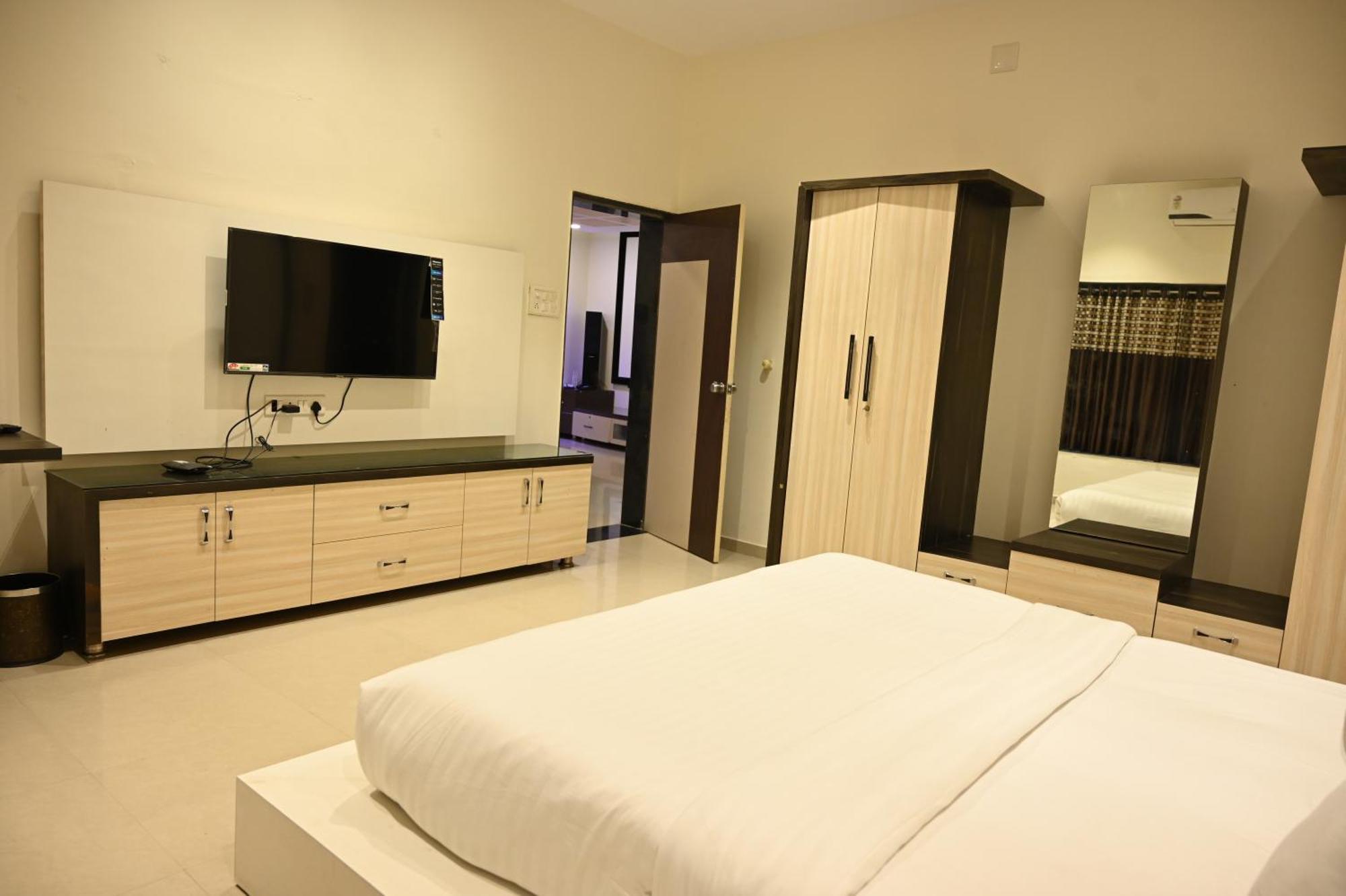 Krishna Riverside Resort Vasad المظهر الخارجي الصورة